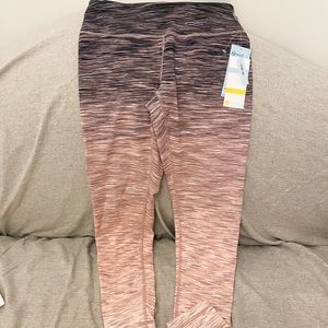 Zella Knock Out high waist live in midi leggings